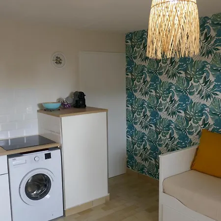 Bel Acces Direct Mer; L'almanarre, Daire